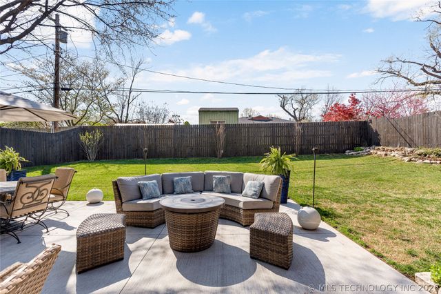 3528 S Wheeling Avenue, Tulsa, OK 74105