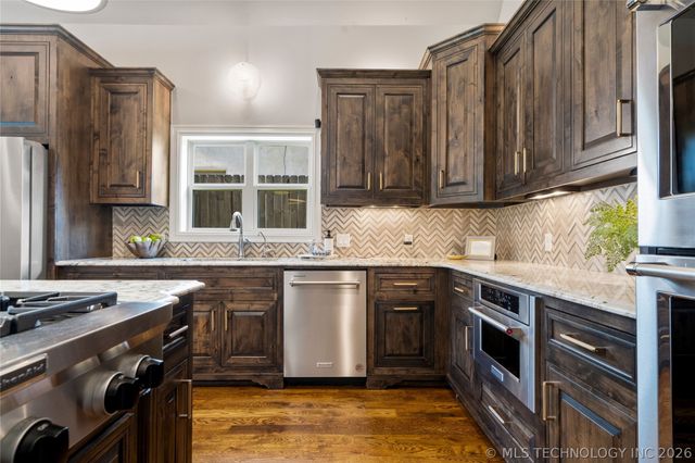 3528 S Wheeling Avenue, Tulsa, OK 74105