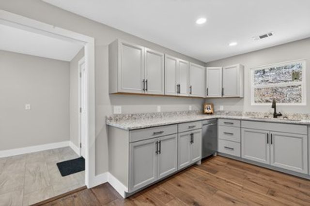 750 Sunnyside Road, Hiawassee, GA 30546