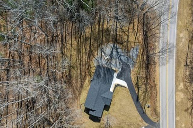 750 Sunnyside Road, Hiawassee, GA 30546