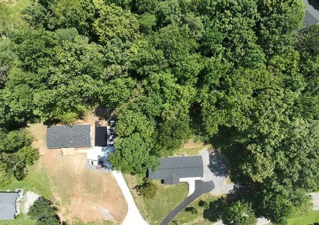 750 Sunnyside Road, Hiawassee, GA 30546