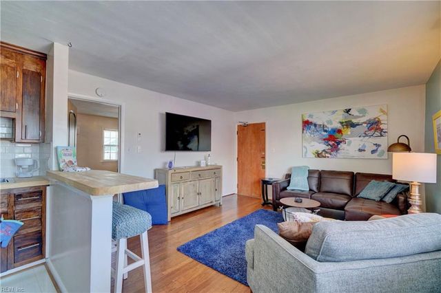 1023 Little Bay AVE, Norfolk, VA 23503