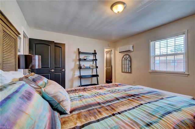 1023 Little Bay AVE, Norfolk, VA 23503