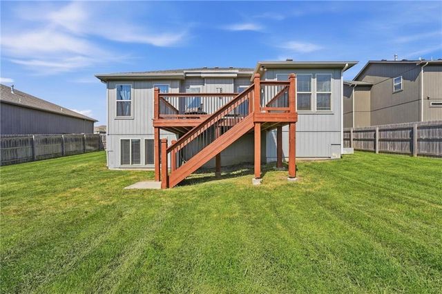 1713 SW Merryman Drive, Lee's Summit, MO 64082