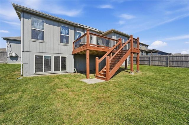 1713 SW Merryman Drive, Lee's Summit, MO 64082