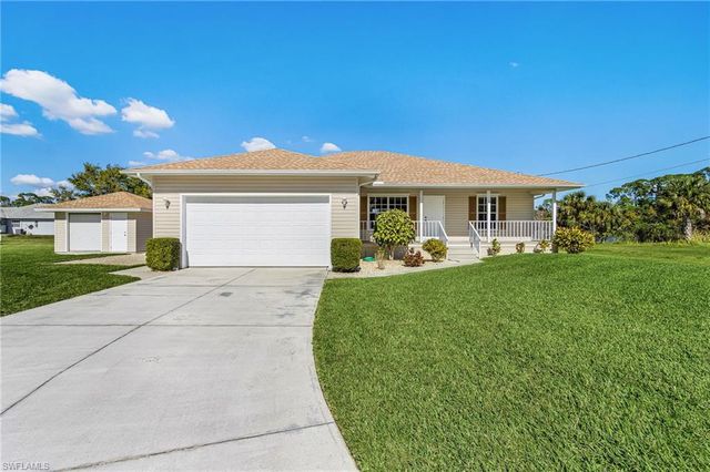 11425 Habersham CT, North Fort Myers, FL 33917