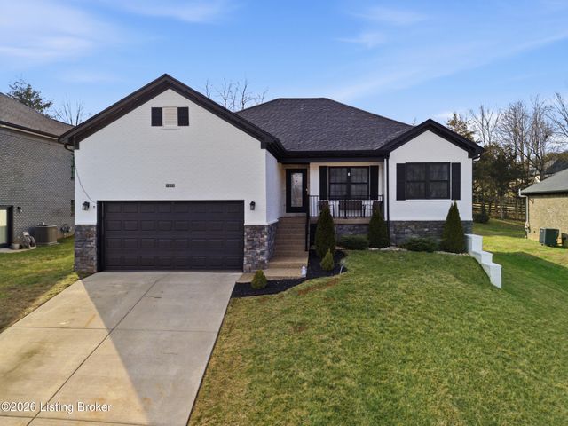 265 Bluffs Edge Dr, Mt Washington, KY 40047