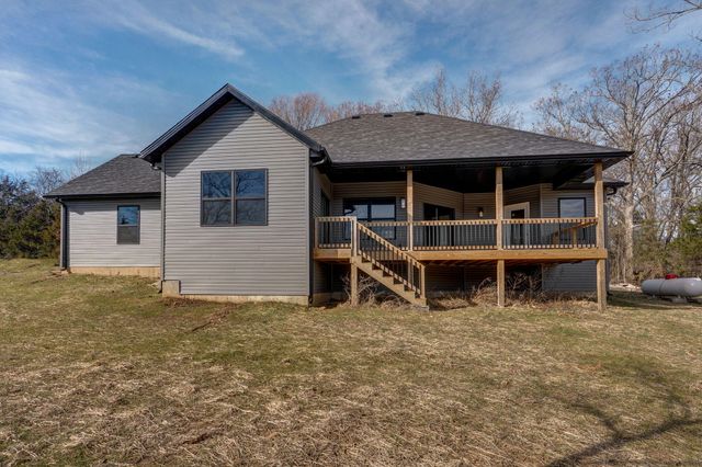 208 Danalia Drive, Marshfield, MO 65706