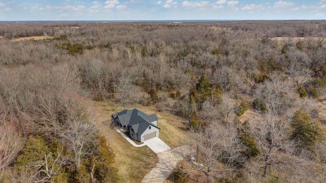 208 Danalia Drive, Marshfield, MO 65706