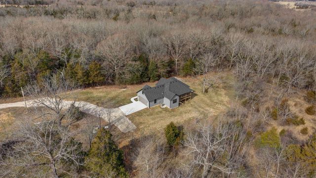 208 Danalia Drive, Marshfield, MO 65706