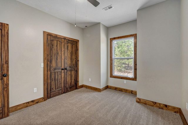 208 Danalia Drive, Marshfield, MO 65706