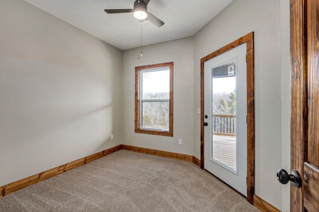 208 Danalia Drive, Marshfield, MO 65706