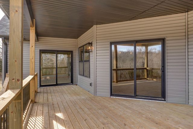 208 Danalia Drive, Marshfield, MO 65706