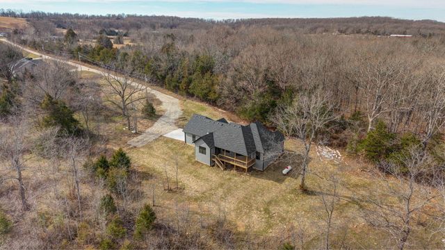 208 Danalia Drive, Marshfield, MO 65706