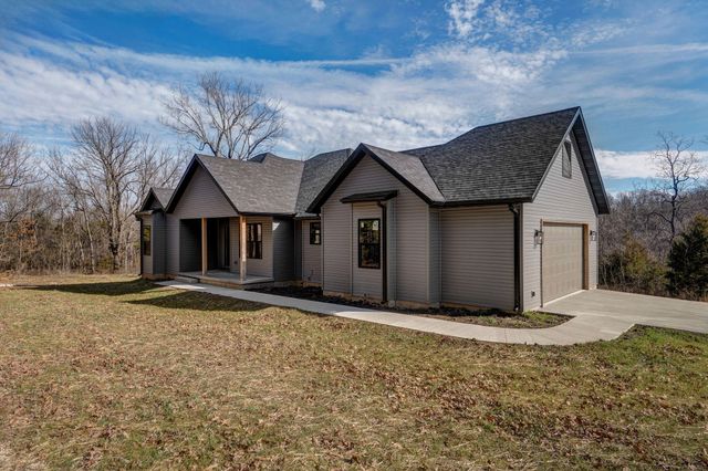 208 Danalia Drive, Marshfield, MO 65706