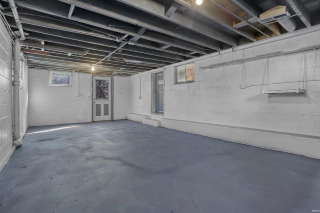 4333 Barton Lane, Evansville, IN 47720