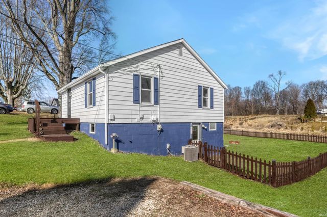 4333 Barton Lane, Evansville, IN 47720