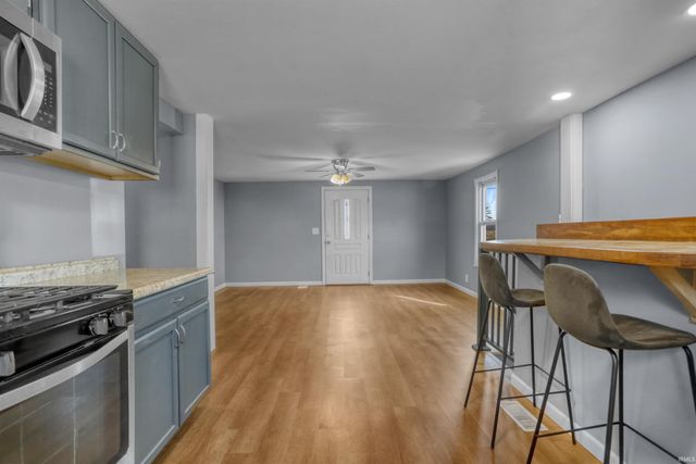 4333 Barton Lane, Evansville, IN 47720