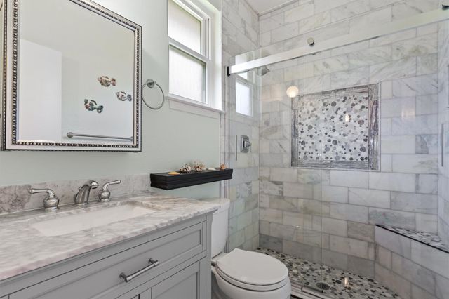 13215 Woodthorpe ST, Austin, TX 78729