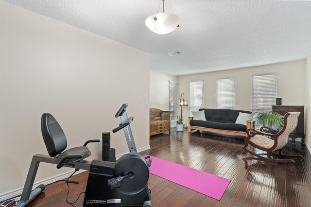 13215 Woodthorpe ST, Austin, TX 78729