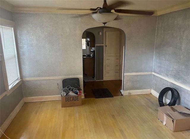 1857 E 68th Terrace, Kansas City, MO 64132