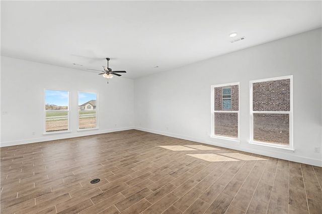 2610 Elstar Court, Centerton, AR 72712