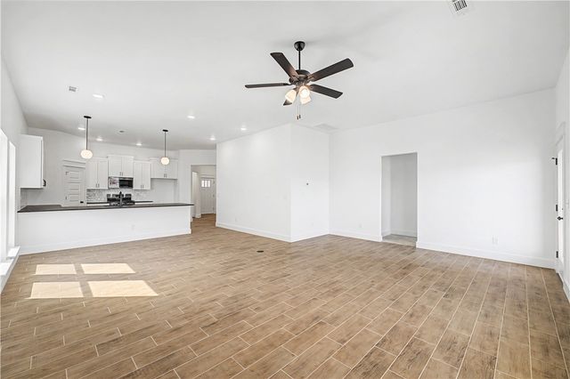 2610 Elstar Court, Centerton, AR 72712