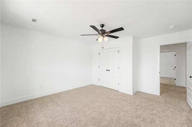 2610 Elstar Court, Centerton, AR 72712