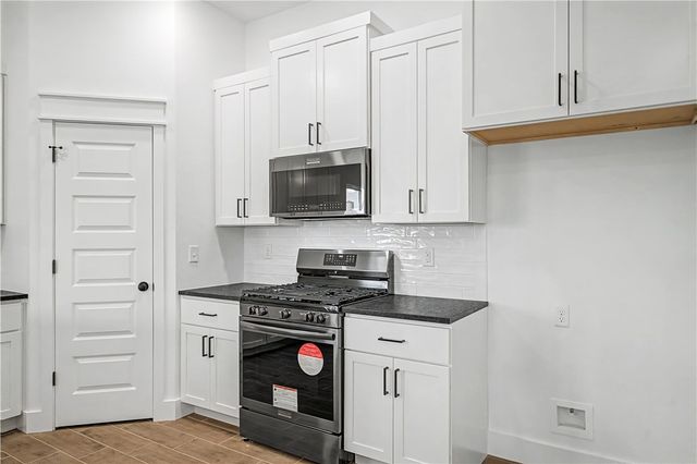 2610 Elstar Court, Centerton, AR 72712