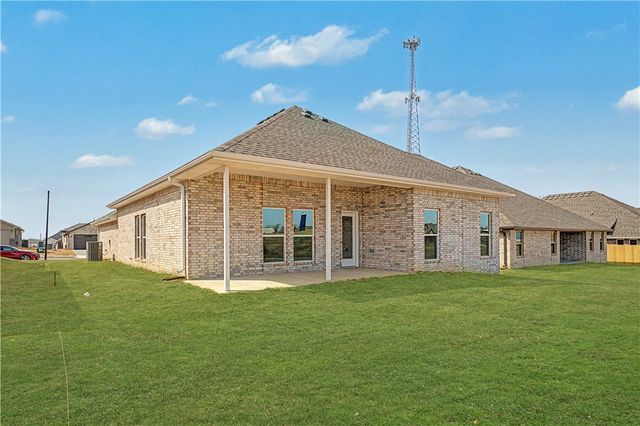 2610 Elstar Court, Centerton, AR 72712