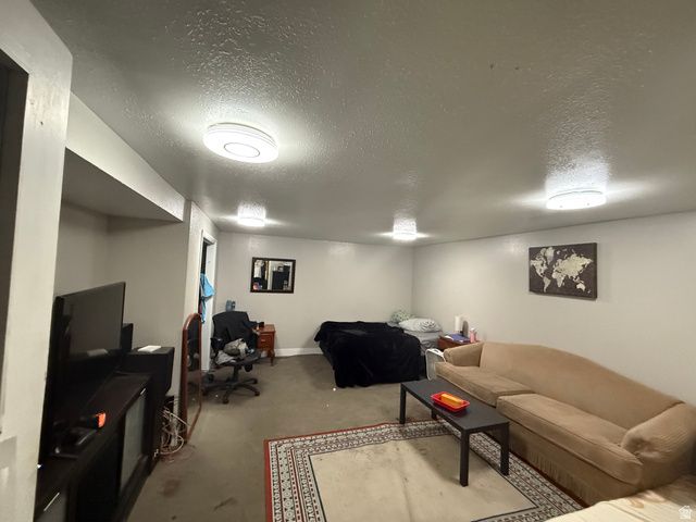 7046 S 700 E, Midvale, UT 84047