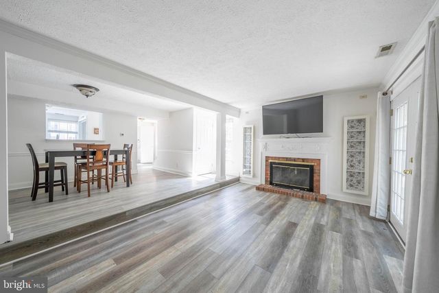10 FORESTVIEW CT, Marlton, NJ 08053