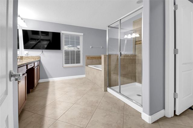 1301 GLENEAGLES LANE, Davenport, FL 33896