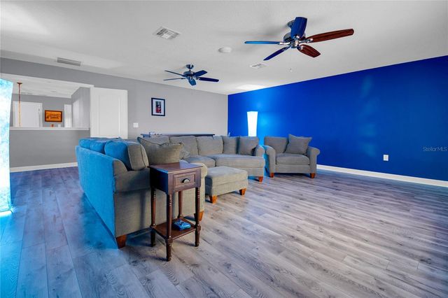 1301 GLENEAGLES LANE, Davenport, FL 33896