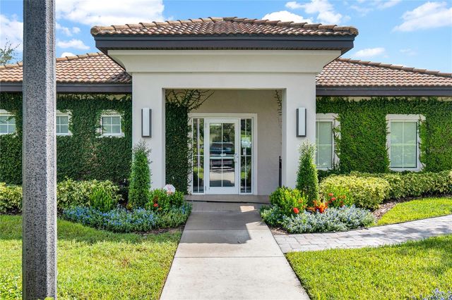 1301 GLENEAGLES LANE, Davenport, FL 33896