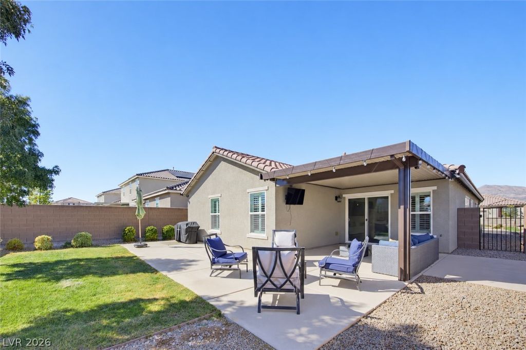 1639 Deep Valley Avenue, North Las Vegas, NV 89084 — photo 5