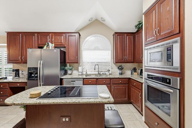 2112 Cheshire Drive, Flower Mound, TX 75028