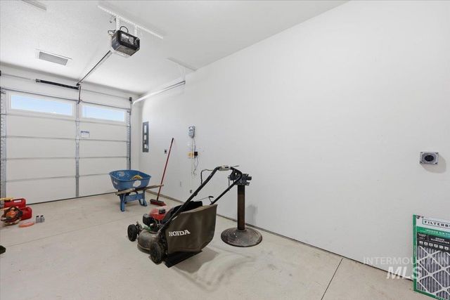 148 Homesteaders St., Middleton, ID 83644