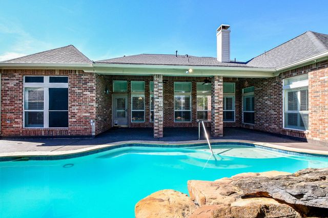 1735 Lake Charlotte Lane, Richmond, TX 77406