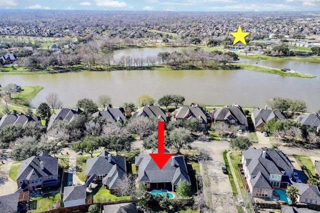 1735 Lake Charlotte Lane, Richmond, TX 77406