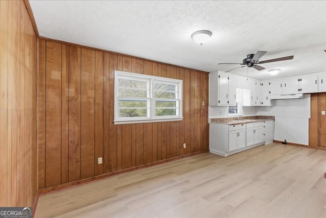 1327 Brooks Street, Cedartown, GA 30125