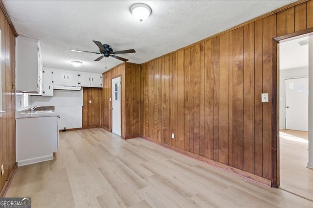 1327 Brooks Street, Cedartown, GA 30125