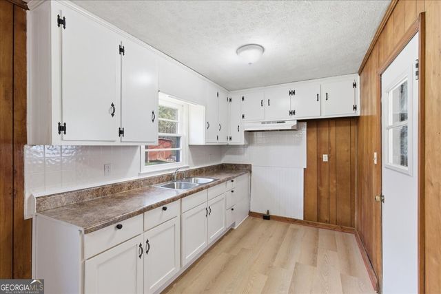 1327 Brooks Street, Cedartown, GA 30125