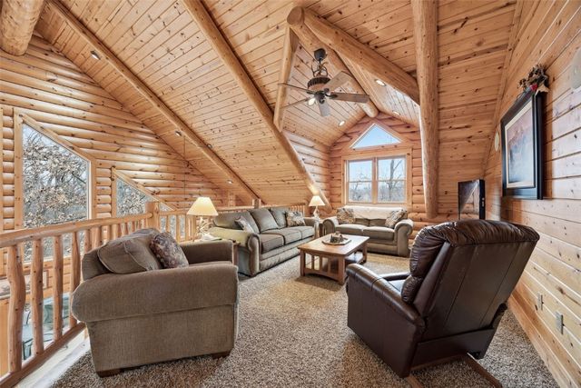 2228 Hendershot Road NE, North Liberty, IA 52317