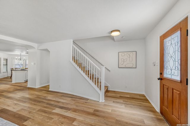 7059 Shadow Run, San Antonio, TX 78250