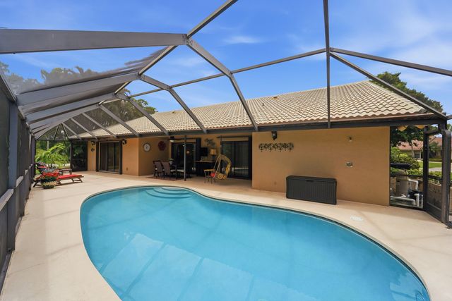 2490 Lob Lolly Lane, Deerfield Beach, FL 33442