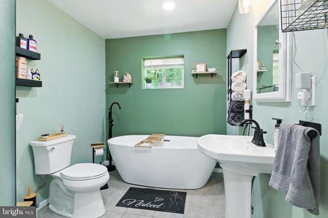 674 RED SCHOOLHOUSE RD, Osceola Mills, PA 16666