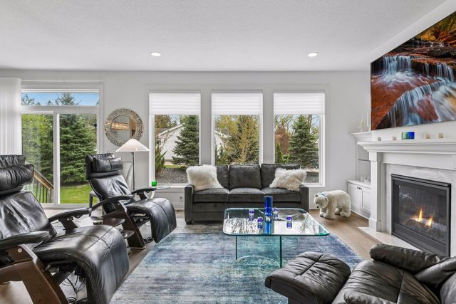 1114 Mehegan Lane, White Bear Lake, MN 55127