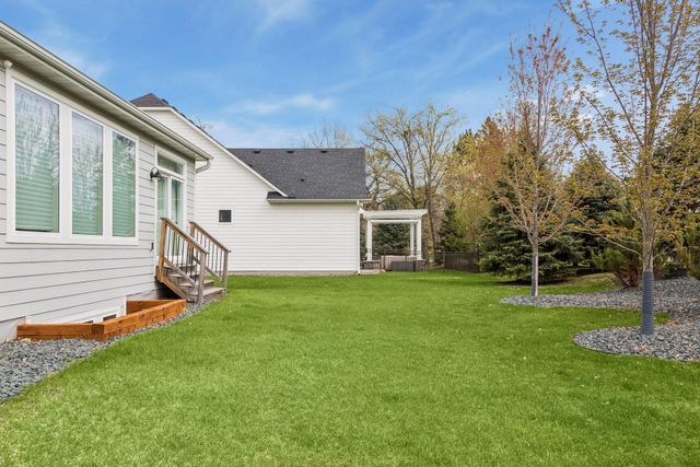 1114 Mehegan Lane, White Bear Lake, MN 55127