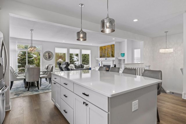 1114 Mehegan Lane, White Bear Lake, MN 55127